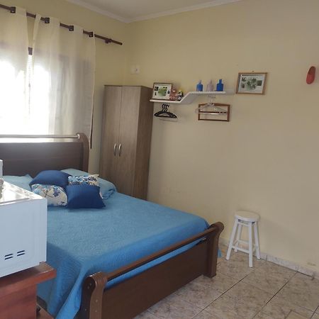 Quarto Confortavel Com Garagem 奥兰布拉 外观 照片
